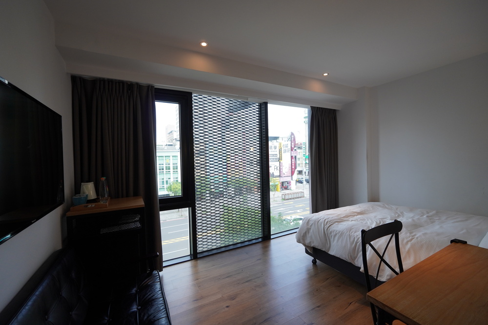 佳適旅舍 站前館